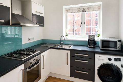 1 bedroom flat to rent, Maple Road, Surbiton, KT6