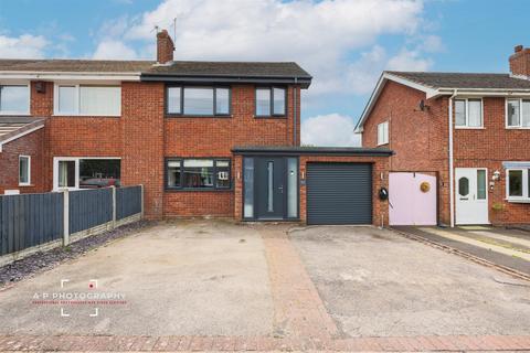3 bedroom semi-detached house for sale, Parklands Road, Tean