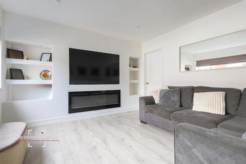 3 bedroom semi-detached house for sale, Parklands Road, Tean