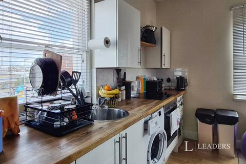 Studio to rent, 5 Gildredge Road, Eastbourne, East Sussex, BN21