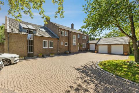 5 bedroom detached house for sale, Norwich Road, Attleborough, Norfolk, NR17