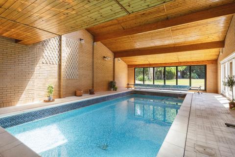 5 bedroom detached house for sale, Norwich Road, Attleborough, Norfolk, NR17