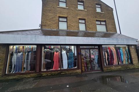 Retail property (high street) to rent, 214 Lilycroft Rd Bradford BD9 5AL