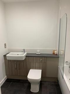 1 bedroom apartment for sale, at Fully Managed London High Yield Property 5% Rental Yields | HandsOff Investment Opportunity, Fully Managed London High Yield Property – 5% Rental Yields UB8