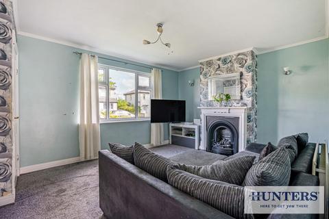 3 bedroom terraced house for sale, Westfield Avenue, Yeadon, Leeds