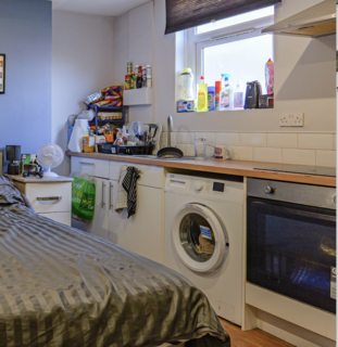 5 bedroom house of multiple occupation for sale, Sheffield Road, Barnsley S70