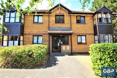 undefined, Holland Close, Romford, RM7