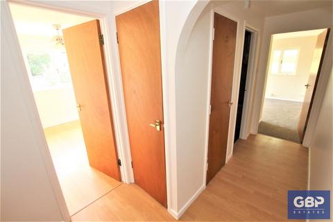 undefined, Holland Close, Romford, RM7