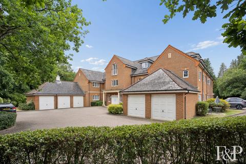 2 bedroom apartment for sale, Charters Road, Sunningdale