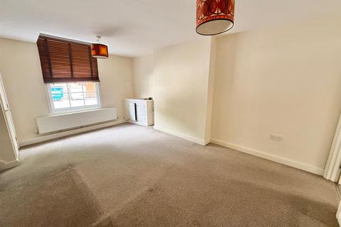 2 bedroom terraced house for sale, Riseley Street, Macclesfield