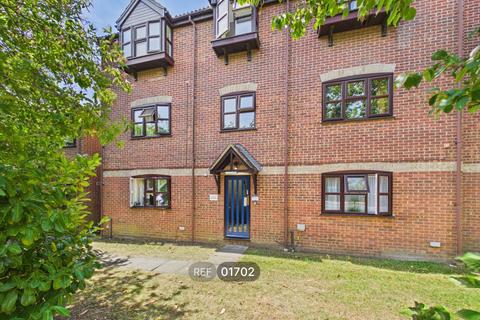 1 bedroom flat to rent, Enville Way, Highwoods, Colchester, Essex, CO4 9UQ