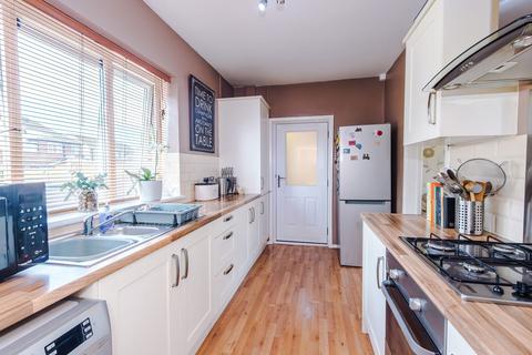 3 bedroom semi-detached house for sale, Queens Drive, Newton-Le-Willows, WA12
