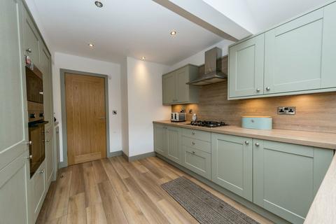 2 bedroom detached bungalow for sale, Burton Acres Way, Highburton, HD8