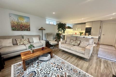 2 bedroom barn conversion for sale, Manor Farm Road, Duporth, St. Austell