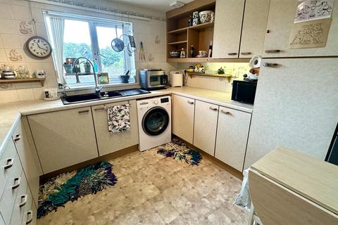 2 bedroom flat for sale, Trevarthian Road, St. Austell