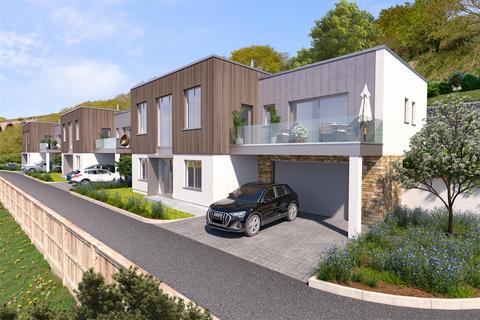 5 bedroom detached house for sale, Trembear Road, St. Austell