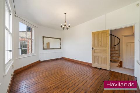 1 bedroom flat for sale, Compton Road, Southgate