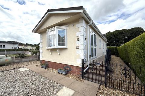 2 bedroom property for sale, Rugeley Road, Armitage, Rugeley