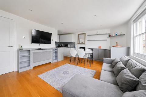 2 bedroom apartment to rent, Mecklenburgh Square, London WC1N