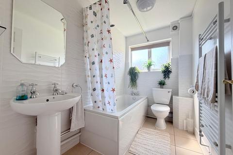 undefined, Heathville Road, Gloucester, GL1