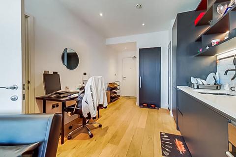 Studio for sale, Corson House, Tower Hamlets, London, E14
