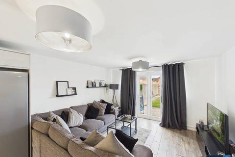 3 bedroom townhouse for sale, Lamberton Drive, Wrexham LL11