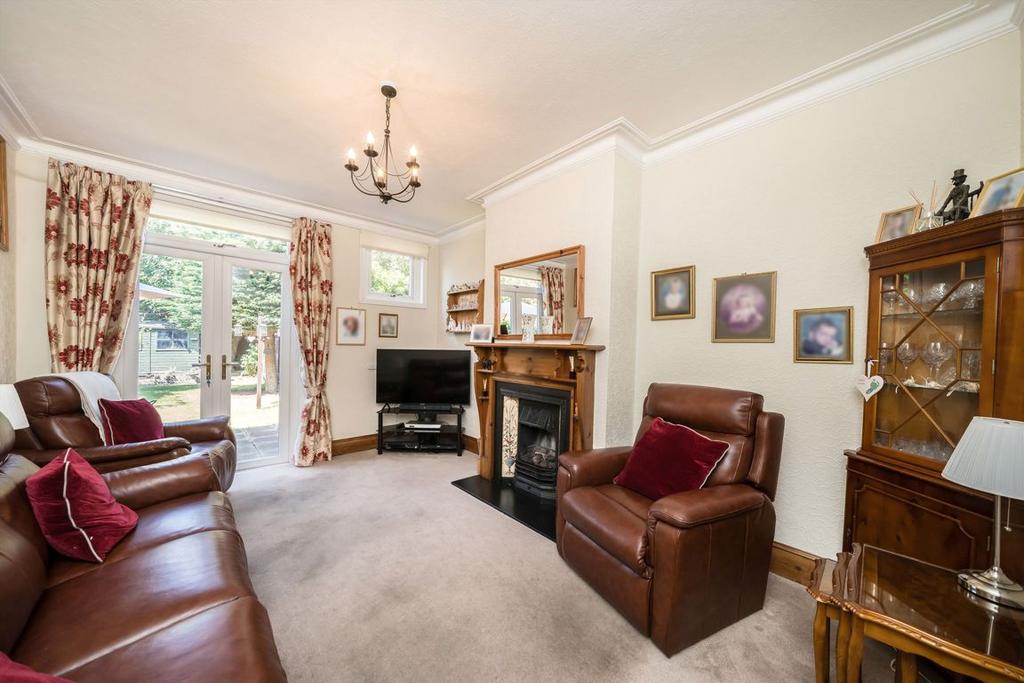 Living room, fireplace