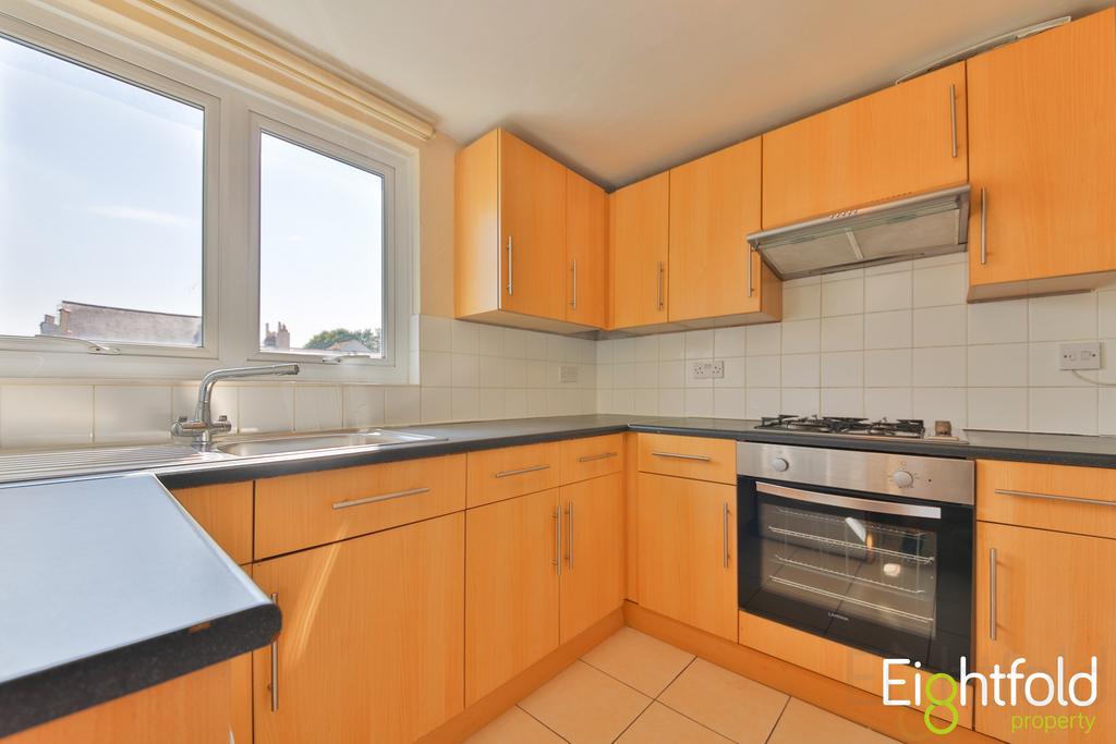 Apartment in Brighton, Round Hill - View 2