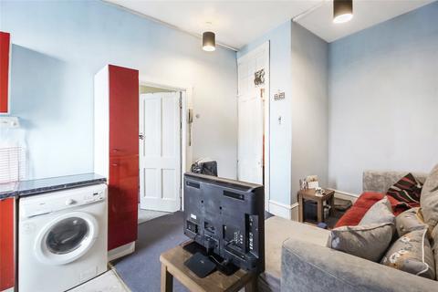 undefined, Duke Street, Dennistoun, Glasgow, G31