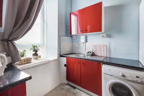 undefined, Duke Street, Dennistoun, Glasgow, G31