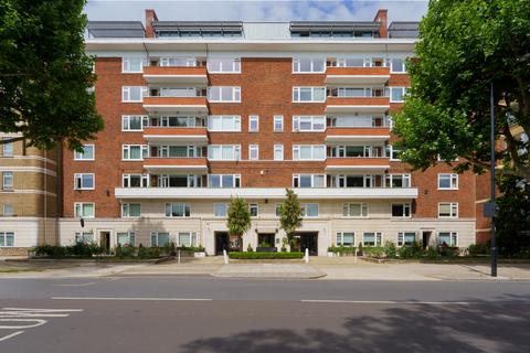 3 bedroom apartment for sale, Bentinck Close, 76-82 Prince Albert Road, St John's Wood, London, NW8