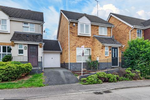 3 bedroom link detached house for sale, Barnwell Close, Thrapston, NN14