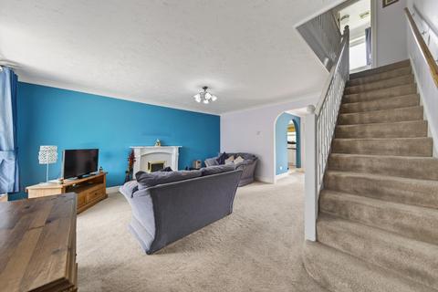 3 bedroom link detached house for sale, Barnwell Close, Thrapston, NN14