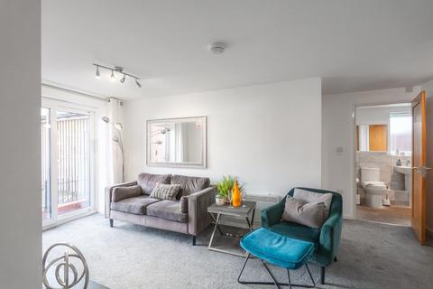 2 bedroom apartment for sale, Hallfield Road, York