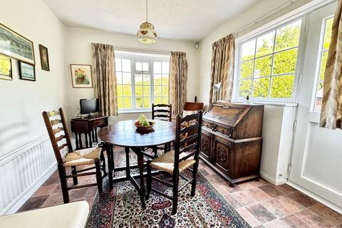 4 bedroom link detached house for sale, Park Avenue, Bromley BR1