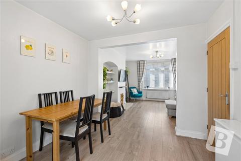2 bedroom terraced house for sale, Raydons Road, Dagenham, RM9