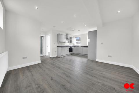 1 bedroom flat to rent, Green Street, London E7