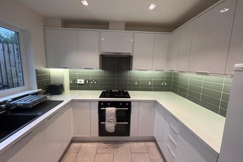3 bedroom terraced house to rent, Bracken Lane, Stirling, FK9