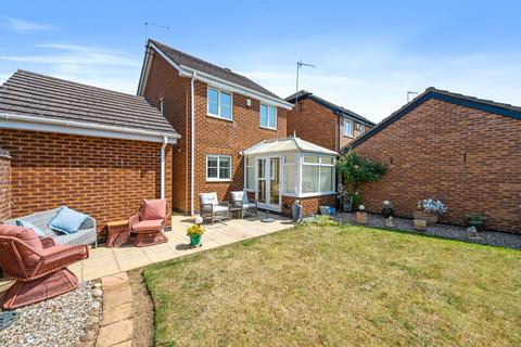 3 bedroom detached house for sale, Stratfield Way, Kettering NN15