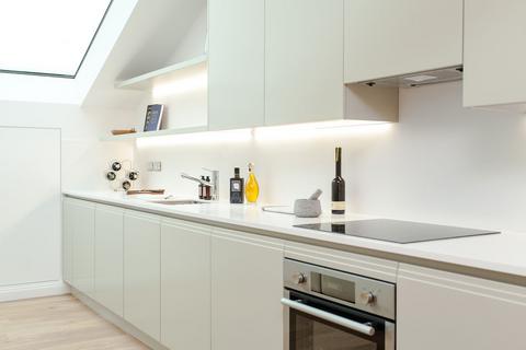 undefined, Western Avenue, Perivale, Greater London, UB6