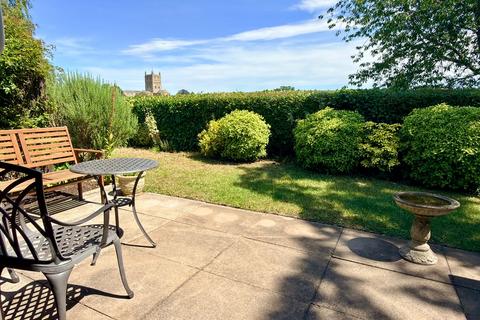 2 bedroom bungalow for sale, Shephard Mead, Tewkesbury  GL20