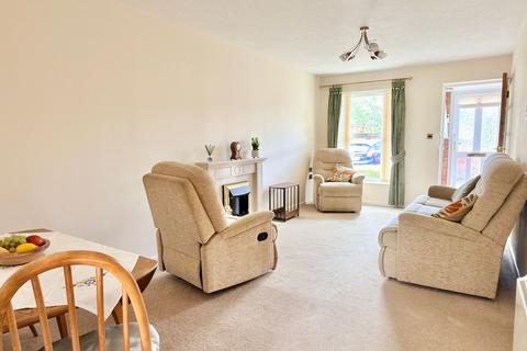 2 bedroom bungalow for sale, Shephard Mead, Tewkesbury  GL20