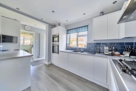 4 bedroom detached house for sale, Bryanston Way, Nythe SN3