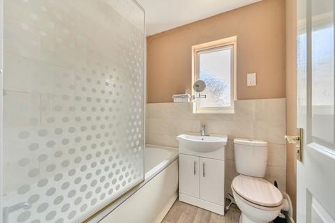 2 bedroom end of terrace house for sale, New College Walk, Walcot SN3