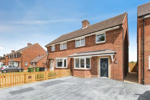 3 bedroom semi-detached house for sale, Queens Avenue, Newport Pagnell