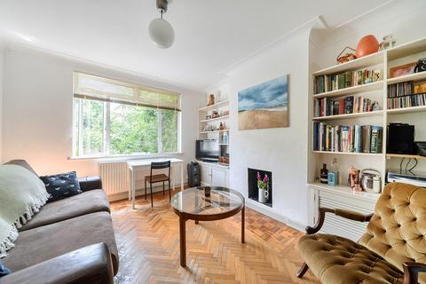 3 bedroom semi-detached house for sale, Auckland Gardens, London