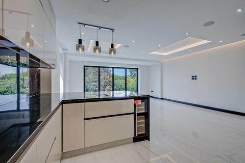 undefined, Dollis Avenue, Finchley, N3