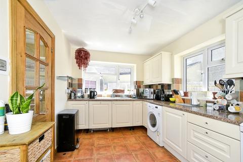 4 bedroom semi-detached house for sale, Hardens Close, Chippenham
