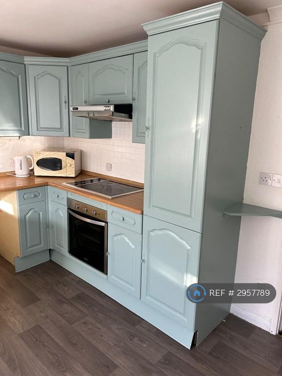 House in Newcastle upon Tyne, Tyne and Wear - View 4