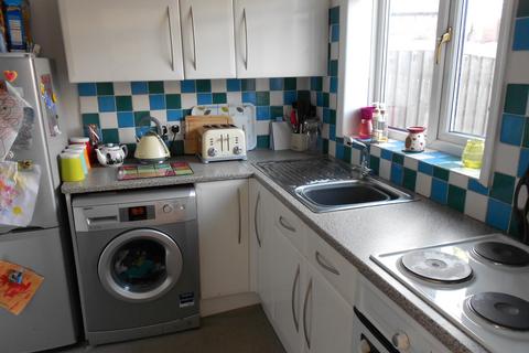 3 bedroom house to rent, Parkstone Drive, Swinton M27